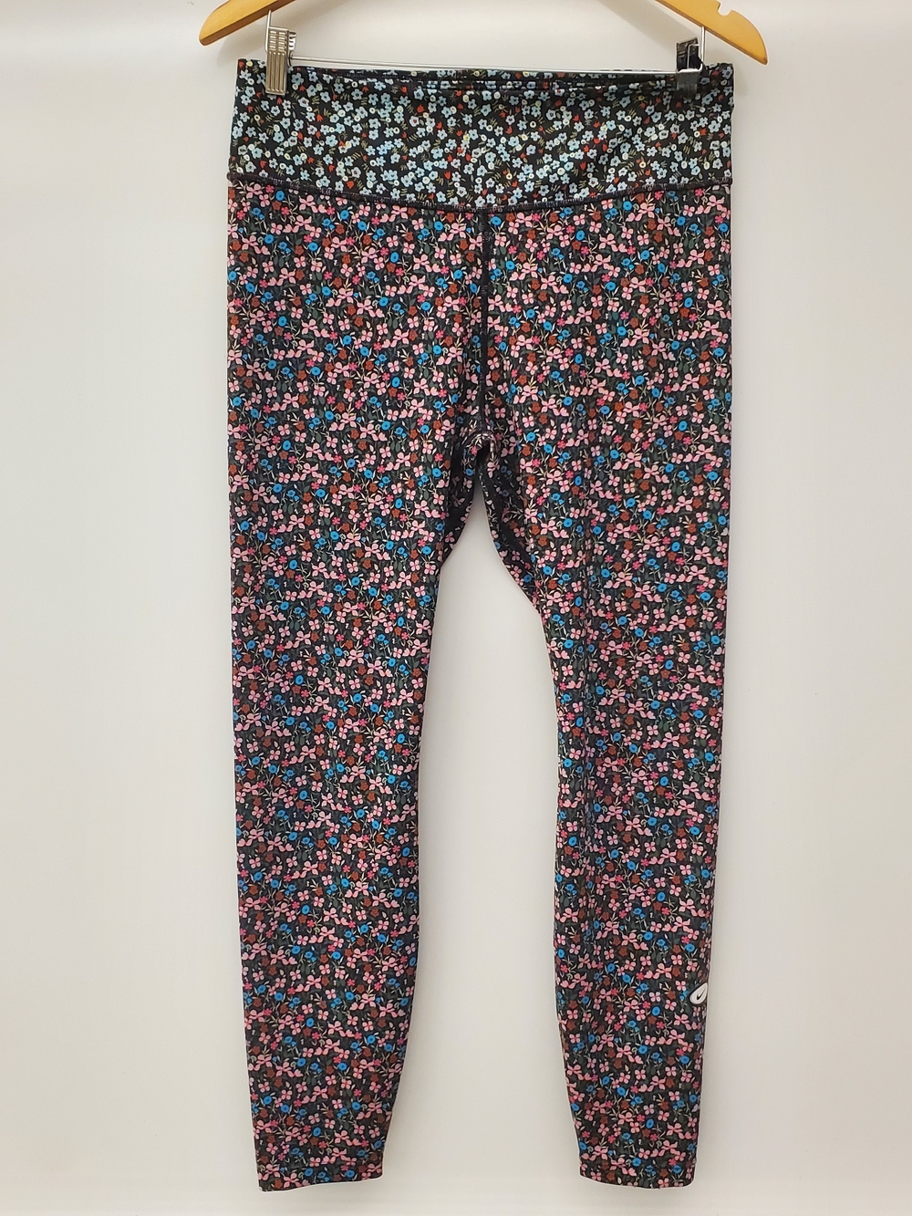 Womens Floral Print Leggings - Black with Pink & Blue Flowers